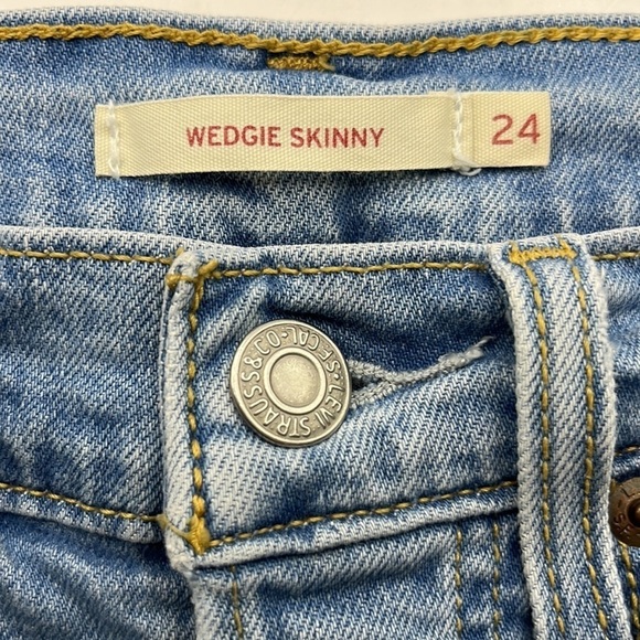 Levi’s Wedgie Skinny Size 24 - Picture 8 of 16